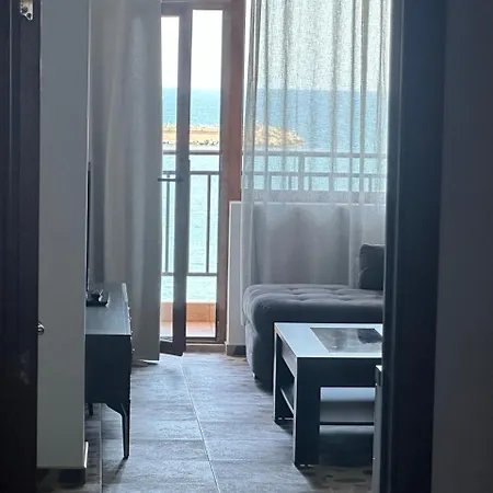 Roman Apartment Διαμέρισμα Tsarevo