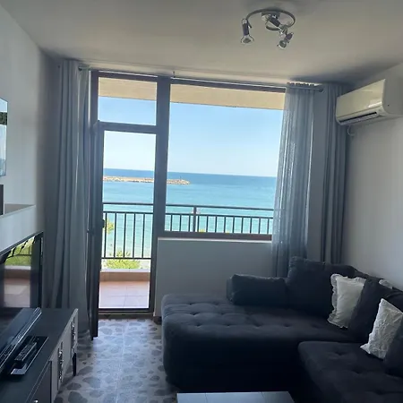 Roman Apartment Διαμέρισμα Tsarevo